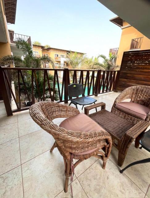 Forest View Luxury Apartment In 3Mins Walk To Beach Pool View Wifi Kololi Exterior foto